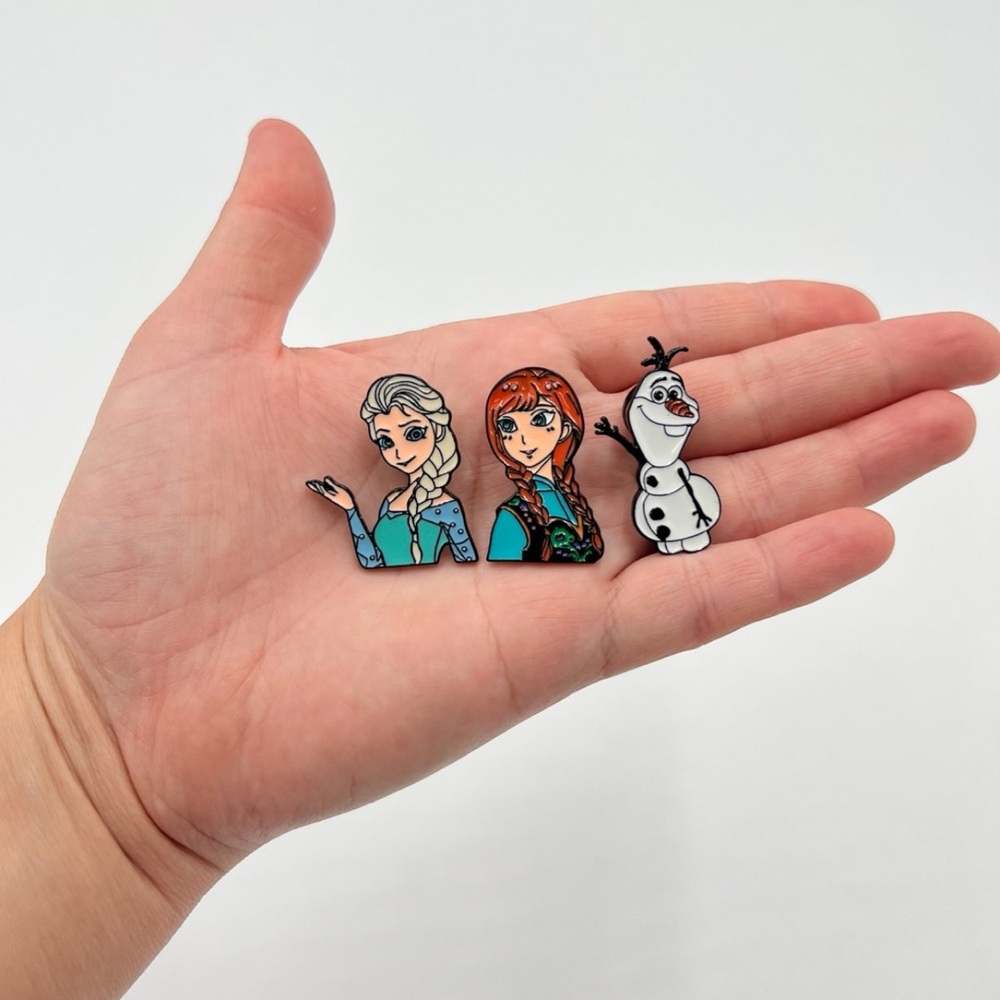 Frozen enamel pin set